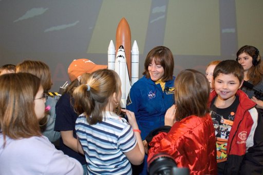 Meet an Astronaut Day at Space Center Houston with STS-118 astronauts
