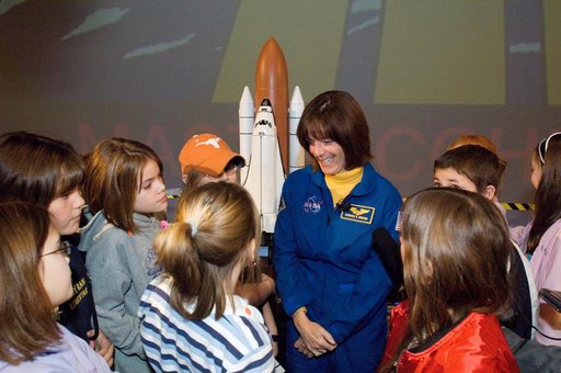 Meet an Astronaut Day at Space Center Houston with STS-118 astronauts