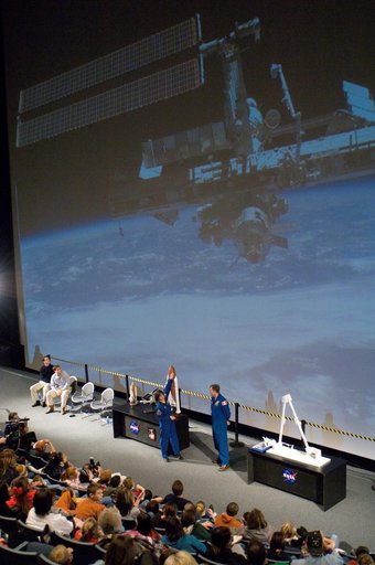 Meet an Astronaut Day at Space Center Houston with STS-118 astronauts