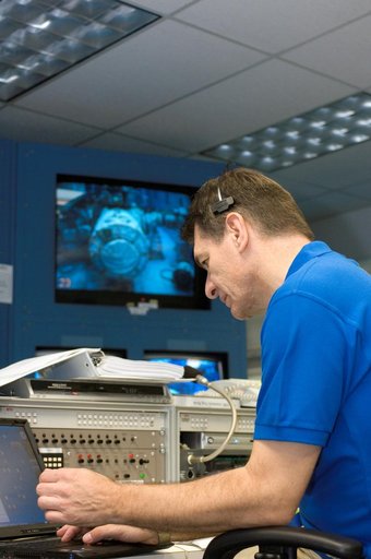 STS-120 crew during NBL training with Dan Tani