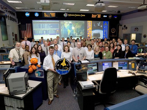 STS-120 Orbit 2 Flight Control Team Photo
