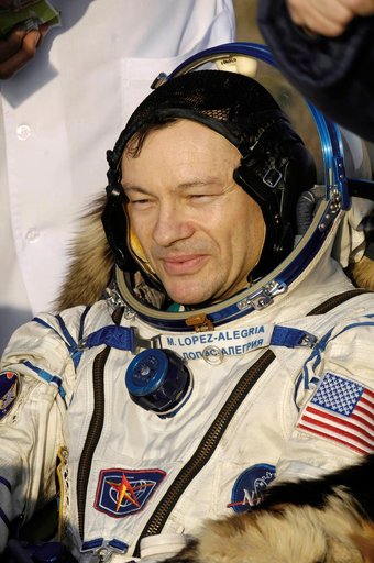 Expedition 14 landing