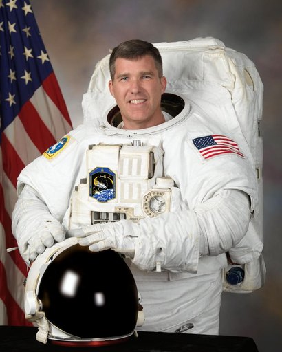 Official Portrait of Astronaut Steve Bowen