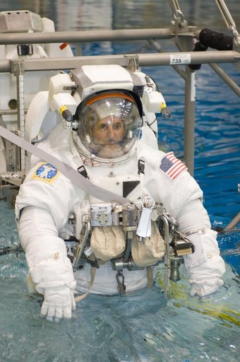 STS-119 crew members Steve Swanson and Joe Acaba