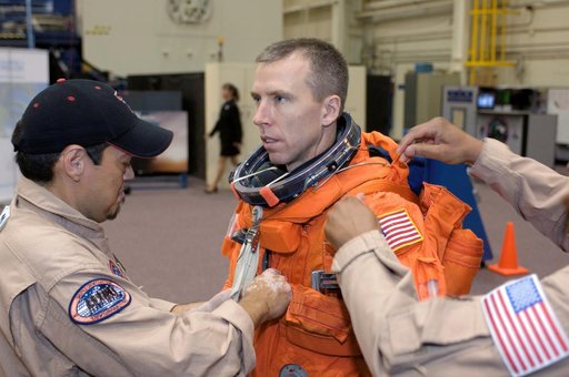 STS-125 Hubble Crew during their ASC/CAP/DESC Training