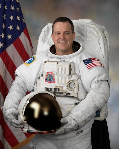 Official Portrait of Astronaut Ricky Arnold