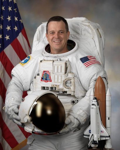 Official Portrait of Astronaut Ricky Arnold