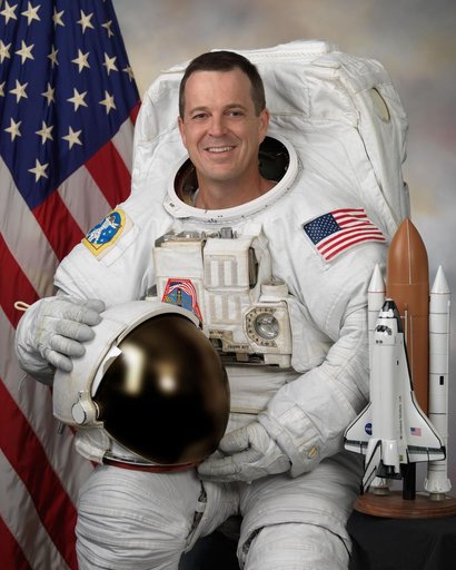 Official Portrait of Astronaut Ricky Arnold