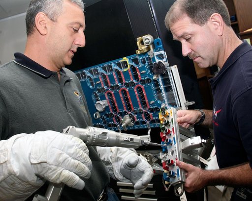 STS-125 Crew Training Imagery from Boeing