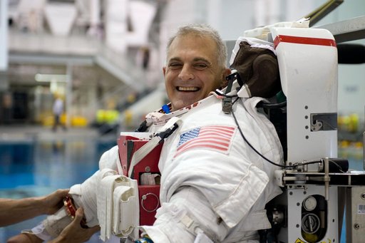 STS-127 astronauts Dave Wolf and Tim Kopra during STS-127 2J/A EVA training at the NBL