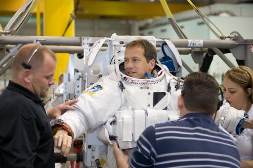 STS-127 astronauts Chris Cassidy and Tom Marshburn