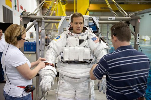 STS-127 astronauts Chris Cassidy and Tom Marshburn