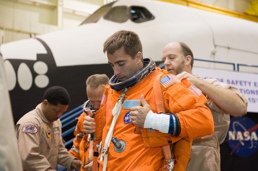 Place on IO/STS Missions/STS-127 Preflight.