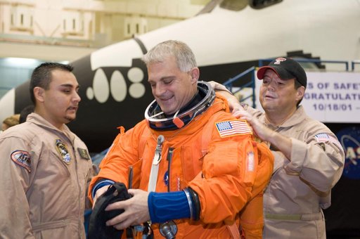 Place on IO/STS Missions/STS-127 Preflight.