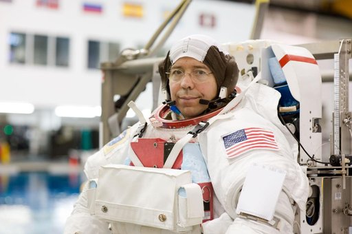 Expedition 19 crew members Mike Barratt and Gennady Padalka