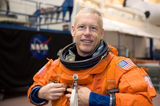 STS-128 Egress Training with Expedition 26 Crewmember