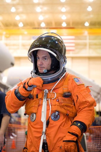 STS-128 Egress Training with Expedition 26 Crewmember