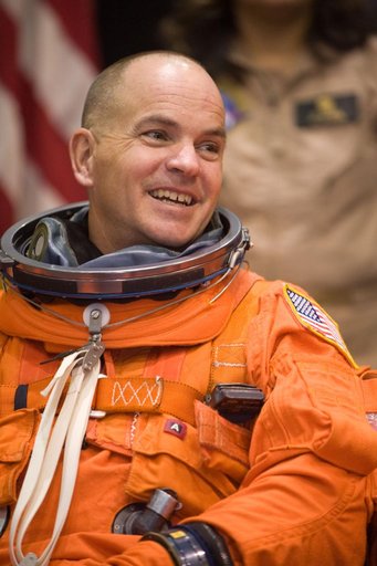 STS-128 Egress Training with Expedition 26 Crewmember