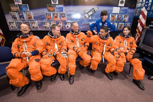 STS-128 Egress Training with Expedition 26 Crewmember