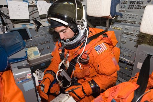 STS-127 Preflight Training - Bldg. 35, GNS Trainer