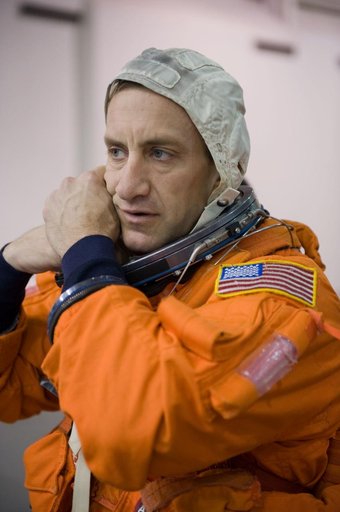 STS-129 Water Survival Training at the NBL