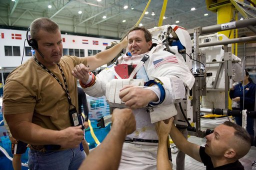 STS-129 crew members Michael Foreman and Robert Satcher