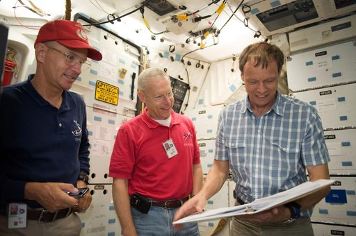 STS-128 crew during space station ingress/egress