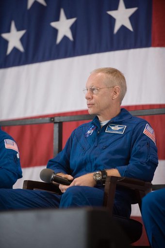 STS-128 Crew & ISS Crewmember Tim Kopra return ceremony at Ellington Field