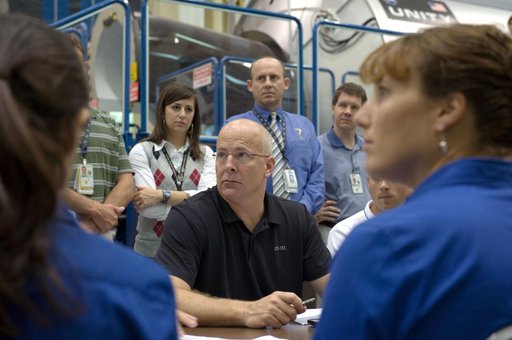 STS-131 & Expedition 22 crew during ISS/STS Emergency Scene Training