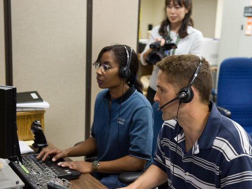 STS-131 crew during VR Lab MSS/EVAB SUPT3 Team 91016 training
