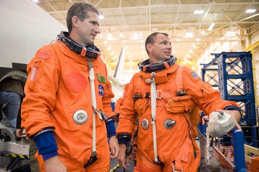 STS-132 Preflight Training: Payload egress training