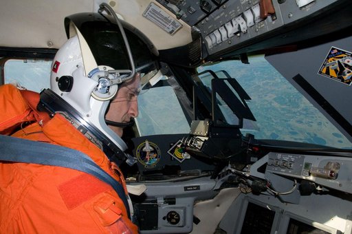 STS-129 Crew Training - Commander Charles Hobaugh during STA Training