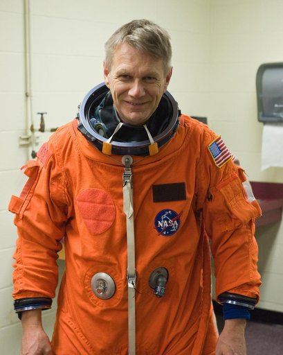 STS-132 crerw during their bailout training in CCTII