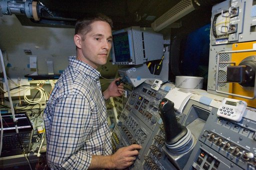 STS-131 crew members during UNDOCK MAL Timeline training.