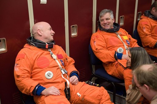 STS-134 bailout training