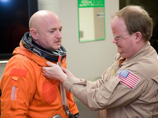 STS-134 bailout training