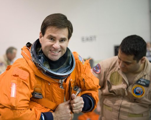 STS-134 water survival training at the NBL