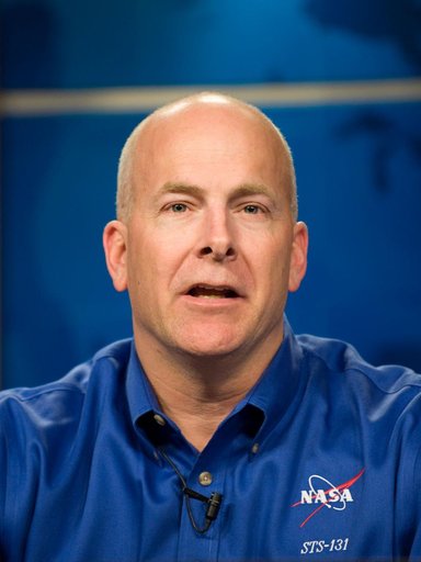 STS-131 press conference