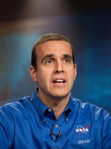 STS-131 press conference