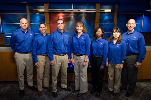 STS-131 press conference