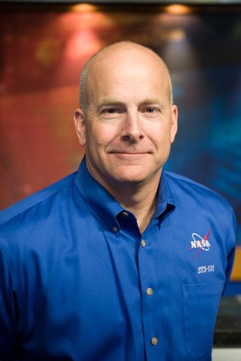 STS-131 press conference