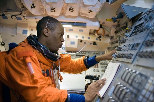 STS-133 crew during CCTII Post Insertion/Deorbit Prep training