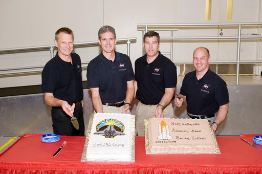 STS-132 cake cutting ceremony