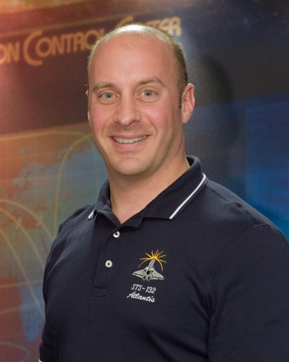 STS-132 press conference