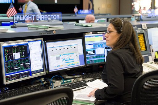 STS-132/ULF4 Flight Controllers on Console