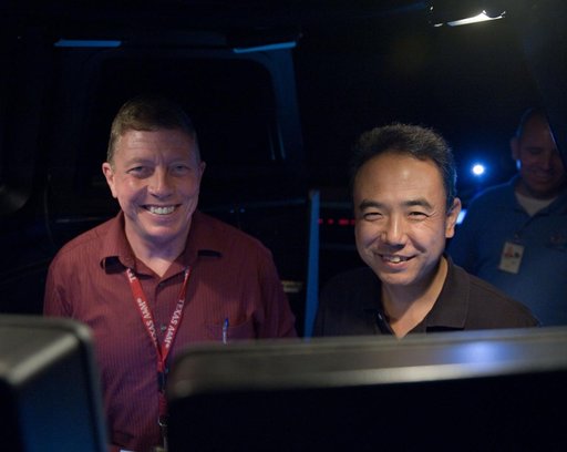 Satoshi Furukawa during FF RNDZ ADV1 training in the ISS cupola trainer in the SES dome.