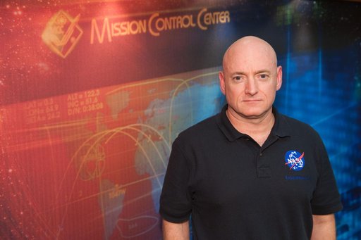 Expedition 25 press conference with NASA astronaut Scott Kelly and his crewmates