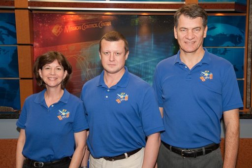 Media ops session for Expedition 26/27 press conference