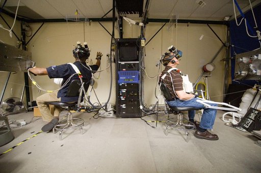STS-133 crew during MSS/EVAA TEAM training in Virtual Reality Lab