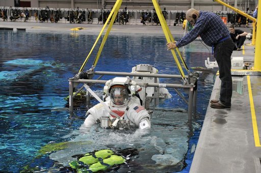 STS-133 Crew Training at the NBL with crew member Steve Bowen